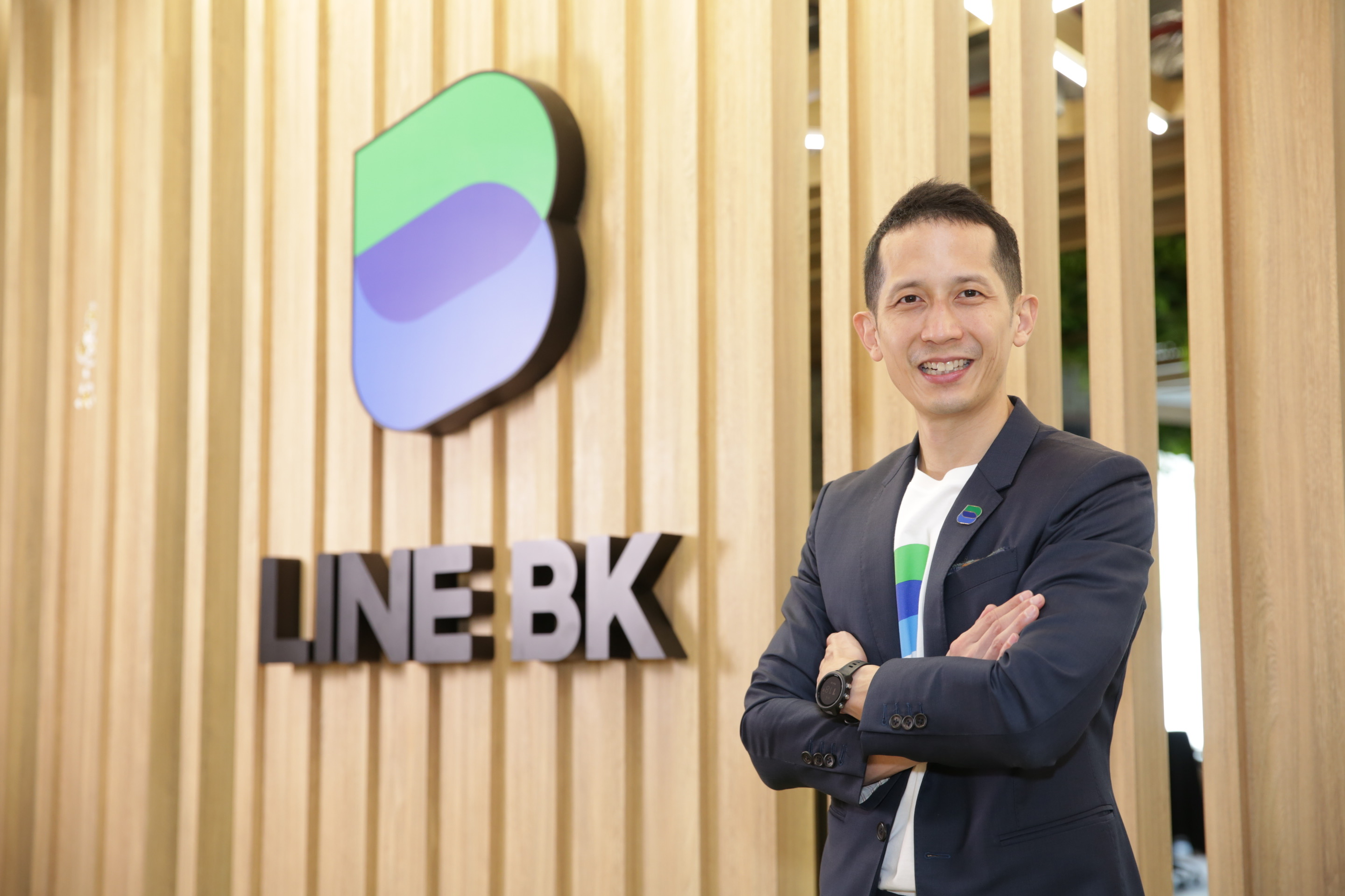 LINE BK ปลื้มยอดสมัครบัตรเดบิตโตต่อเนื่อง พร้อมจับมือพาร์ทเนอร์แจกส่วนลดกระหน่ำคืนกำไรลูกค้า คาดยอดเปิดใช้บริการบัตรทะลุ 2 ล้านใบตามเป้าภายในสิ้นปี